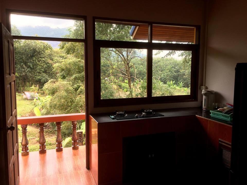 Bor Hin Resort Baan Tai Exteriör bild