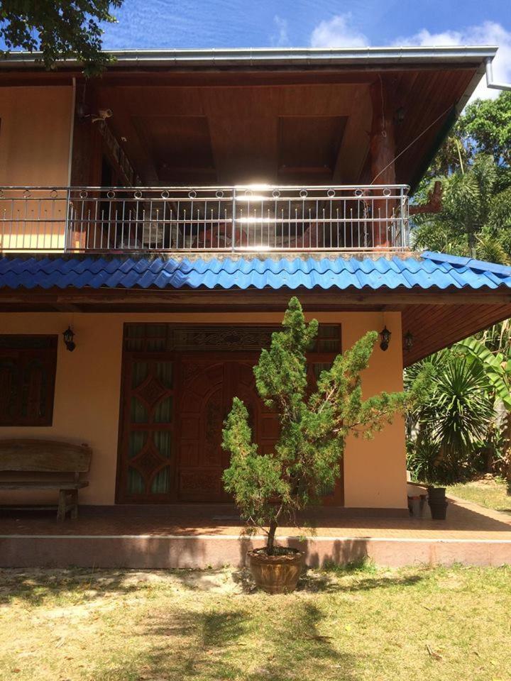 Bor Hin Resort Baan Tai Exteriör bild